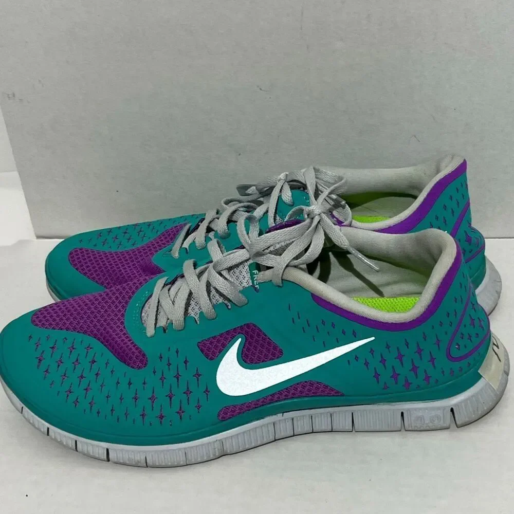 Nike women teal